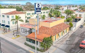 Hecthorny San Carlos Tequisquiapan, BW Signature Collection